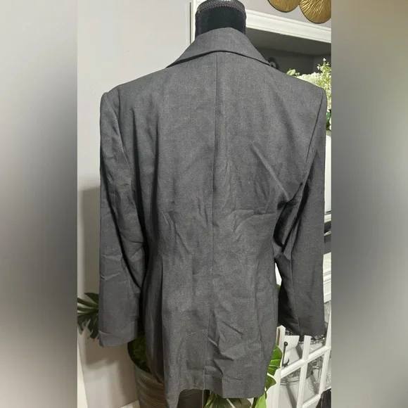 Future Collective Nipped waist charcoal blazer size large NWT - Picture 5 of 6